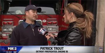 消防队比赛吃瓜视频,吃瓜比赛展现消防员另一面风采